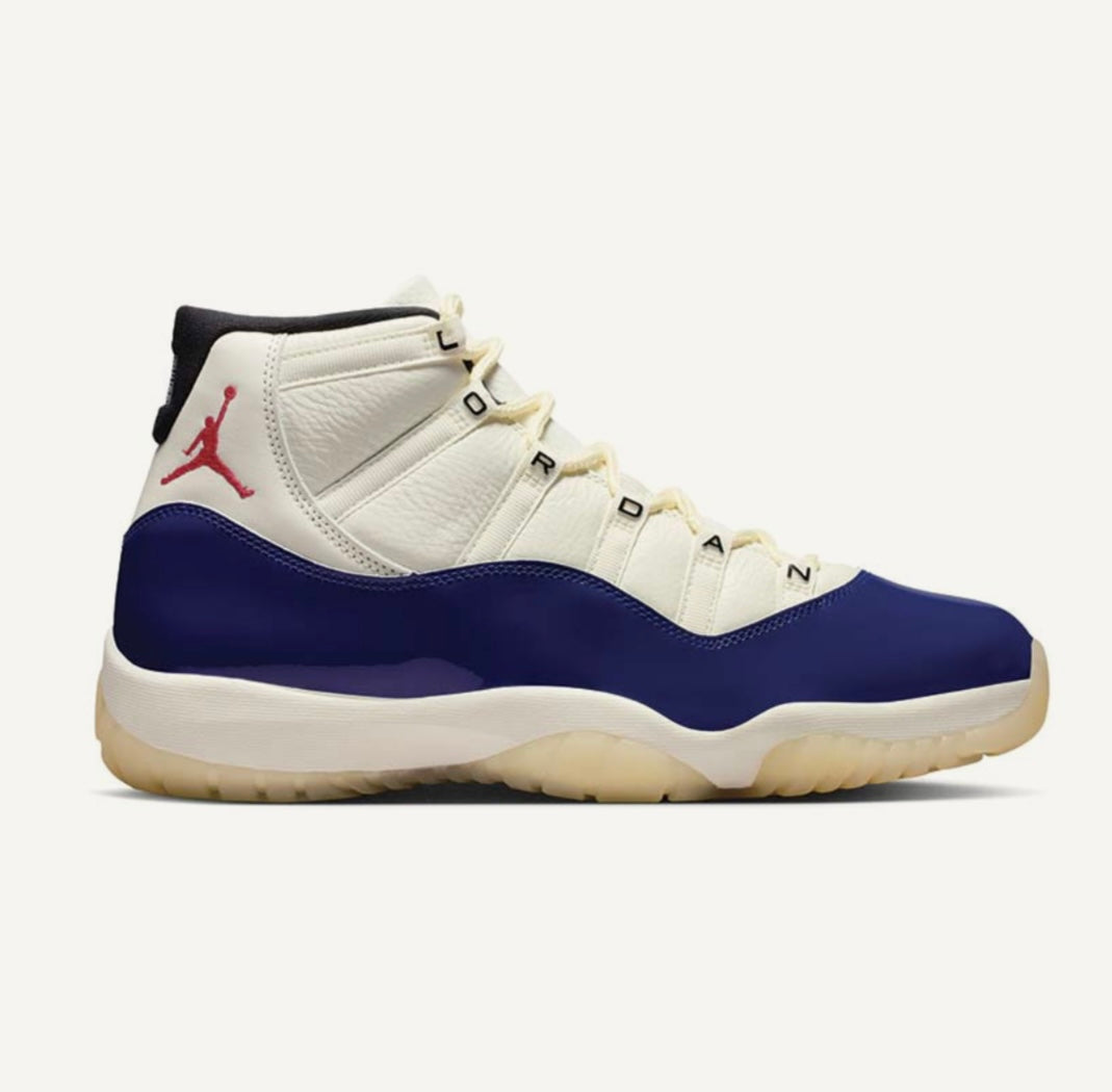 AIR JORDAN 11 RETRO "RARE AIR"
